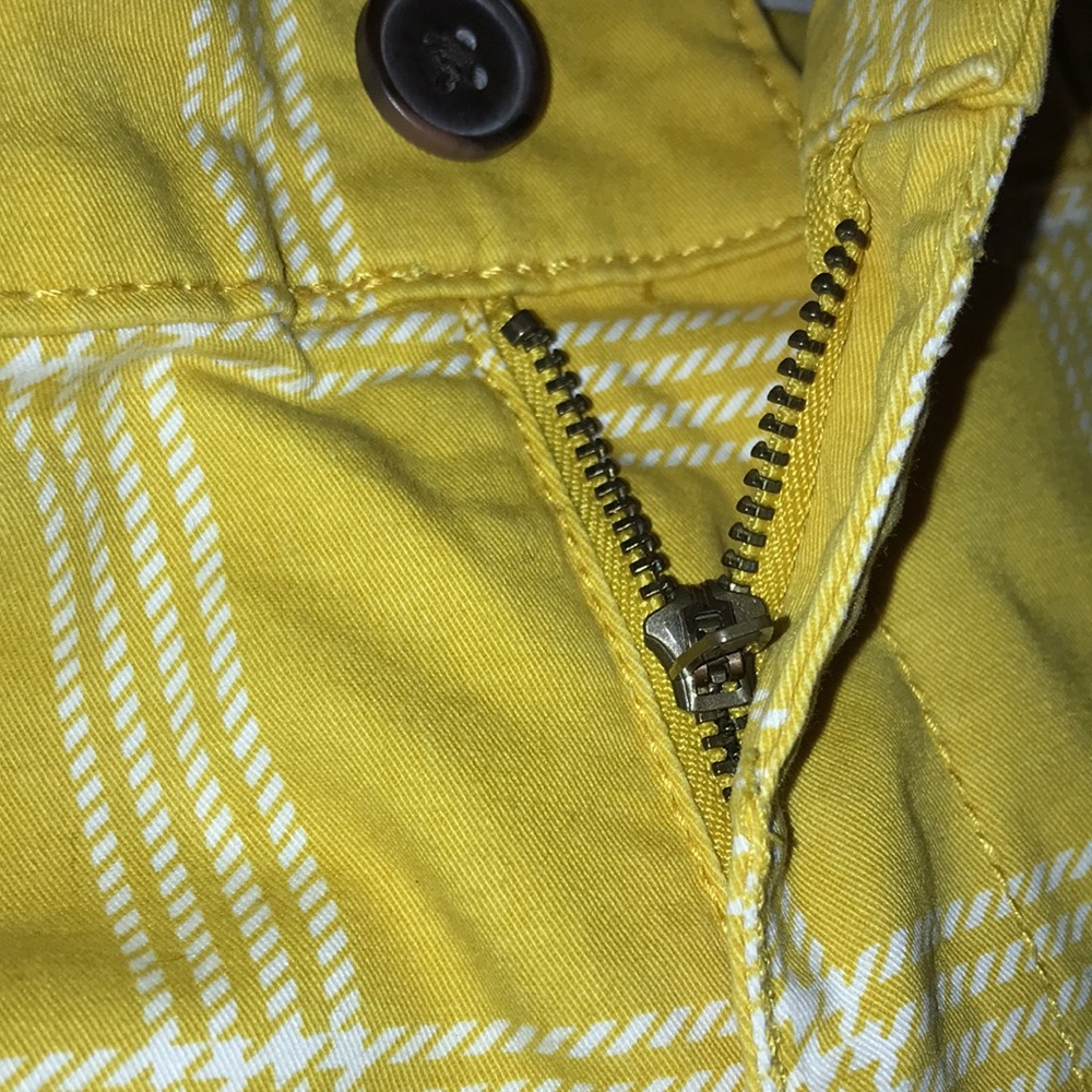 A New Day Women’s Yellow Shorts - Picture 5 of 8